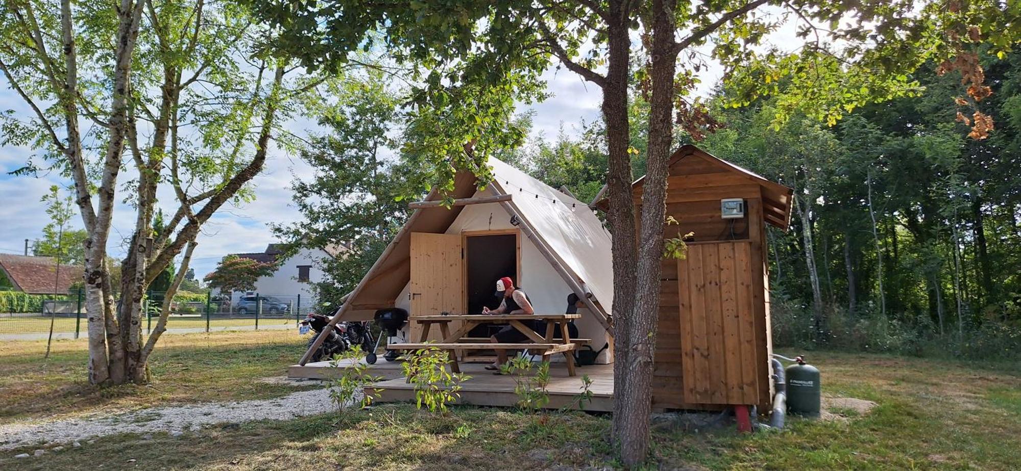 Camping Les Du Tertre 3*